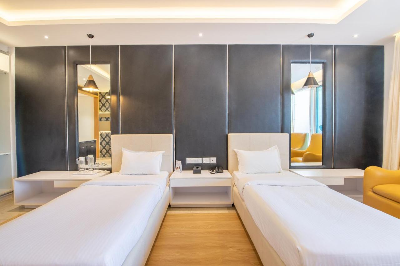 Palette Resorts - Hotel Sanhok Bangalore Esterno foto